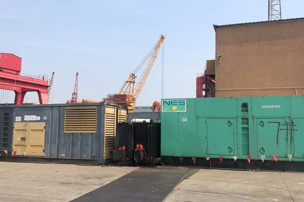 张北发电机出租空气滤清器的清洁频率是多少？